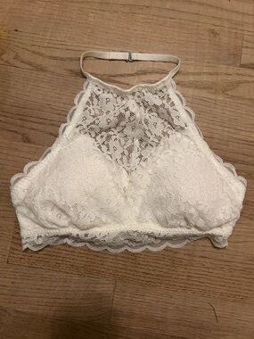 Gilly Hicks Cream Lace Halter Bralette size Medium New !!